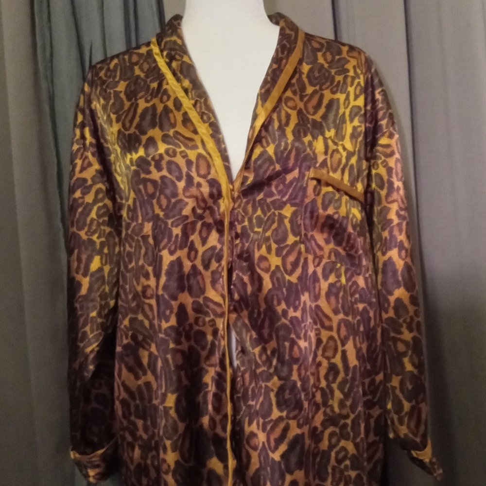 Leopard Print Satin Pijama Set